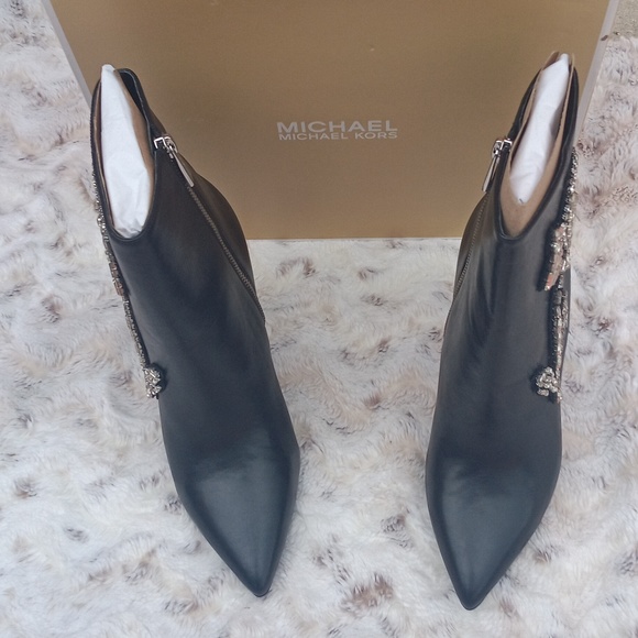 Michael kors boots 14 - Picture 1 of 4
